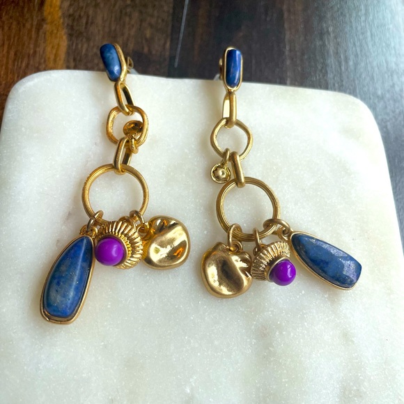 Natural Rock Vintage Gold Wire Dropping Earring - Picture 5 of 7